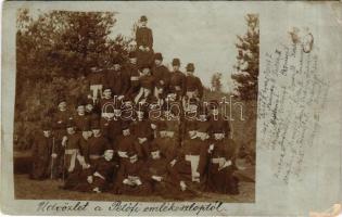 1907 Eperjes, Presov; teológus hallgatók a Petőfi emlékoszlopnál / theology students by the Petőfi monument. photo (EK)