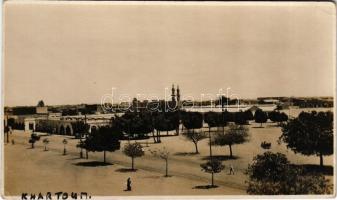 Khartoum, general view with mosque. photo (EK)
