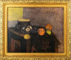 Olvashatatlan (Varga?) jelzéssel: Csendélet. Olaj, vászon. Hátoldala foltos. Dekoratív fakeretben. 45x56 cm