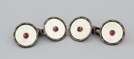 Ezüst (Ag) mendzsetta gomb pár, jelzett, gyöngyházzal, bruttó 6g