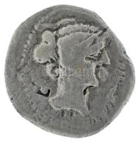 Római Birodalom ~II-III. század 2xklf Denarius Ag gyengébb tartásban T:F Rome ~1-2nd century 2xdiff Denarius Ag in bad condition C:F