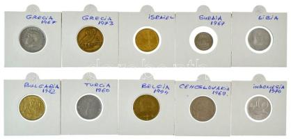 10xklf külföldi érme ablakos érmetartó tokban, benne: Indonézia, Csehszlovákia, Belgium, Törökország...