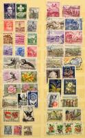 Ausztria 1860-2002 686 db bélyeg + 1 db levél blokkal és Olaszország 1882-1974 287 db bélyeg, 11 lap...