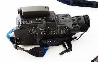 Sony CCD-F350E super 8 as videókamera. jó állapotban, leírással, kazettákkal, bontatlan akkumlátorra...