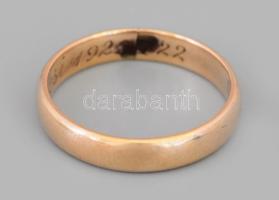 Arany (Au) gyűrű, 14k, 1929-es dátummal gravírozva, jelzett, mesterjeggyel, m: 52, nettó 2,7g