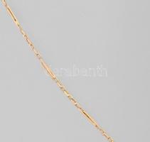 Arany (Au) nyaklánc, puttó alakos medállal, jelzés nélkül, csatnál szakadt, nettó 3,3g