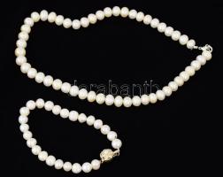 Tenyésztett gyöngy nyaklánc és karkötő, nyaklánc gumidamilra fűzve, ami a gyöngy súlyánál fogva nyúlik, h: 20 cm, 41 cm