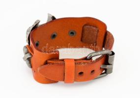 Sasfigurás vastag bőr karkötő, h: 24 cm