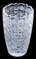 Ólomkristály váza, jelzés nélkül, gazdag csiszolással, m: 20 cm