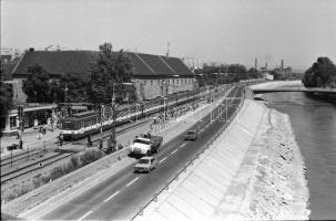 1983-ban és 1984-ben készült felvételek Pesten és Budán, a metróépítéssel kapcsolatos városrendezés/...