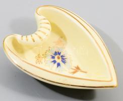 Zsolnay búzavirág mintás szív alakú ékszeres tálka. Jelzett, hibátlan, 12x8,5 cm