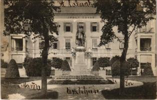 1916 Balatonfüred, Ipoly udvar