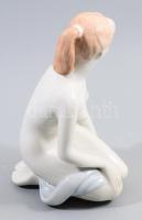 Aquincum térdelő akt, jelzett, hibátlan, m: 22 cm