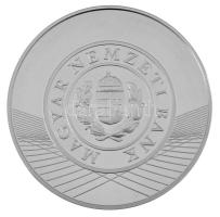 2022. "Budapest Eurasia Forum 2022" kétoldalas Cu-Ni emlékérem kapszulában, tanúsítvánnyal, eredeti "MNB" díszdobozban. (42,5mm) T:PP