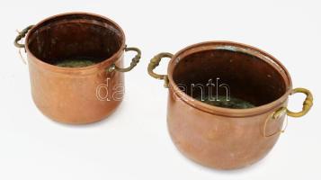 2 darab kétfüles réz kaspó, m: 13-14 cm