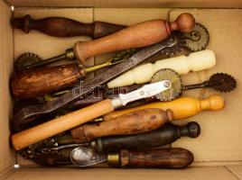 11 darab klf derelyevágó