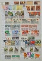 Szép színes tartalmas vegyes külföldi modern anyag 30 lapos jó A4 Lindner berakóban nagyon sok tenge...