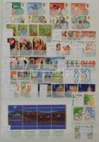 Szép színes tartalmas vegyes külföldi modern anyag 30 lapos jó A4 Lindner berakóban nagyon sok tenge...