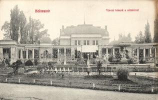 Kolozsvár city kiosk and promenade