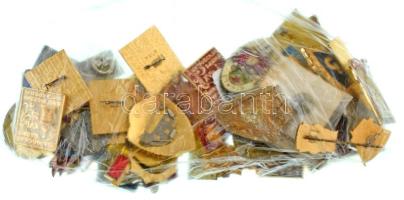 Vegyes ~58db-os külföldi szocialista mozgalmi jelvény tétel T:vegyes