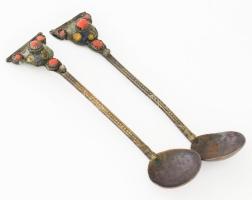 2 db antik kanál korall berakással, kopásokkal, h: 15 cm