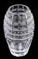 Ólomkristály váza, geometrikus díszítéssel, jelzés nélkül, hibátlan, m: 15,5 cm