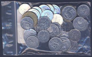 Csehország 161K névértékű, sokféle címletű váltópénz, beváltható valuta!