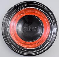 Iparművész vonalazott díszítésű dísztál, jelzett, hibátlan, d: 26,5 cm