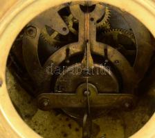 Asztali óra. Bronz test, ingajáratos szerkezet, XIX. sz. inga nélkül, repecd számlappal,38 cm