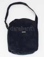 Lufthansa vállszíjas táska 40x32 cm