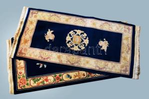 2 db török gépi szőnyeg jó állapotban 140x70 cm