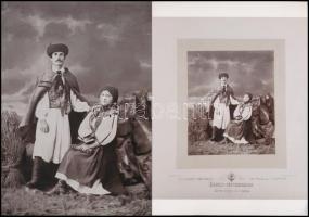 cca 1872 Veress Ferenc (1832-1916) kolozsvári fényképész felvétele a "Kalotaszegi népviseletről?, 2 db modern nagyítás, az egyiken feliratozva, a felvétel szerepelt az "Erdély fényképekben? című portfóliójában, 21x15 cm