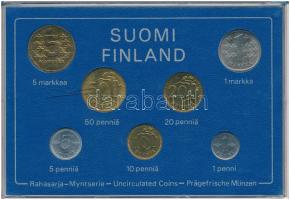 Finnország 1978. 1p - 5M (7xklf) forgalmi sor szettben, műanyag dísztokban T:UNC Finland 1978. 1 Penni - 5 Markkaa (7xdiff) in set, in plastic case C:UNC