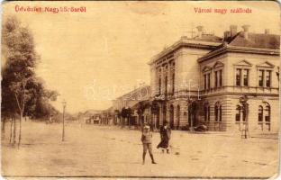 1906 Nagykőrös, Fő tér, Városi szállod. W. L. 275. (gyűrődések / creases)