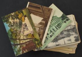 Kb. 150 db főleg RÉGI magyarországi és külföldi város képeslap, vegyes minőségben / Cca. 150 mainly pre-1945 Hungarian and foreign town postcards in mixed quality