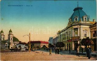 Szatmárnémeti, Szatmár, Satu Mare; Deák tér, templom, Paskuj Imre üzlete. Vasúti levelezőlapárusítás / square, church, shops (fl)
