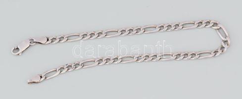 Ezüst (Ag) figaro nyaklánc és karkötő, jelzett, h: 55 cm, 22,5 cm; nettó: 18,3 g