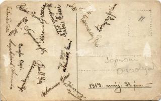 1919 Sopron, Orsolya-rendi növendékek az intézet udvarán, hátoldalán aláírásokkal. photo (EM)