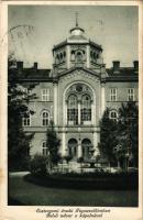 1934 Esztergom, Érseki papnevelőintézet, belső udvar a kápolnával (EK)