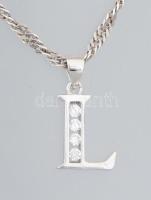 Ezüst (Ag) csavart nyaklánc köves "L" medállal, jelzett, h: 50 cm; 2,2×1,2 cm, bruttó: 8,1 g