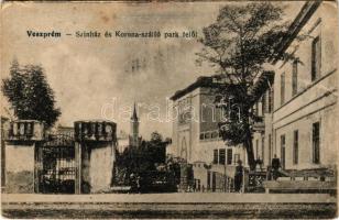 1921 Veszprém, színház és Korona szálloda a park felől. Fodor Ferenc kiadása (EK)