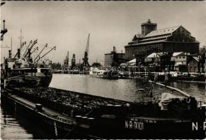 1968 Budapest XXI. Csepel, Nemzeti és Szabadkikötő, Gabonatárház, uszályok. Képzőművészeti Alap Kiadóvállalat + "40 éves a Nemzeti és Szabadkikötő Budapest 1968. X. 20." So. Stpl.