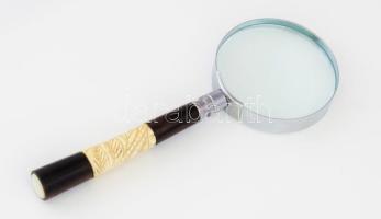 Régi nagyító, sérült faragott csont és gyöngyház berakással, h: 16 cm