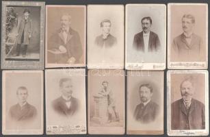 cca 1860-1910 Férfiportrék, 10 db vizitkártya, klf. műtermekből (Simonyi, Pest; Ravasz Imre, Arad; Egey István, Szatmár; stb.), változó állapotban, 10,5x6,5 cm körül