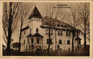 Kisújszállás, MÁV osztálymérnökség. Platz Ferenc kiadása, Dulovics felvétele (EK)