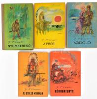 J. F. Cooper 5 műve: Az utolsó mohikán, Bőrharisnya, Vadölő, Nyomkereső, A préri. Bp.,1973-1976., Móra. Kiadói papírkötések és kiadói félvászon-kötés.