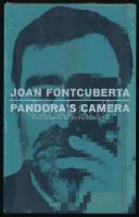 Joan Fontcuberta: Pandora's Camera. Photogr@phy After Photography. (London, 2014), Mack. Angol nyelven. Kiadói papírkötés, bontatlan fóliában.
