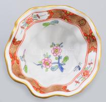 Herendi Shanghai mintás kaviárkínáló, plasztikus halfigurákkal, kagyló alakú kínálórésszel, jelzett,...