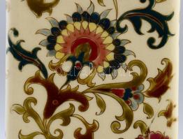 cca 1885 Zsolnay padlóváza közel-keleti mintákkal. Formába öntött, magastüzű mázakkal bevont finomfa...