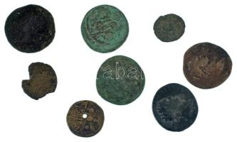 Római Birodalom ~II-IV. század 8db-os bronz érmetétel T:F,VG Roman Empire ~2nd-4th century 8pcs bronze coin lot C:F,VG
